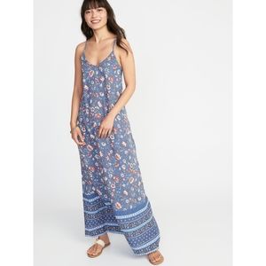 🚫 SOLD 🚫 Old Navy V-Neck Shift Maxi Dress 💙